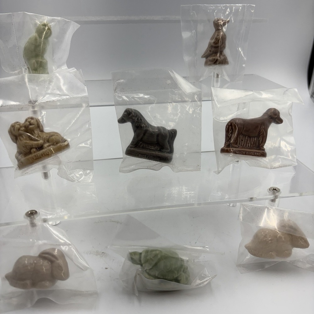Vtg Wade Whimsies Red Rose Tea Pet Shop Series 8 Pcs England‎  New Double Bunny